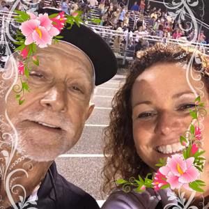 Meet your Posher, Holly